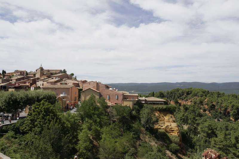 Het dorp Gordes in de Provence, Frankrijk. Credits: Atout France/Robert Palomba