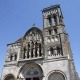 De abdijkerk van Vezelay in de Morvan, Bourgondië Frankrijk