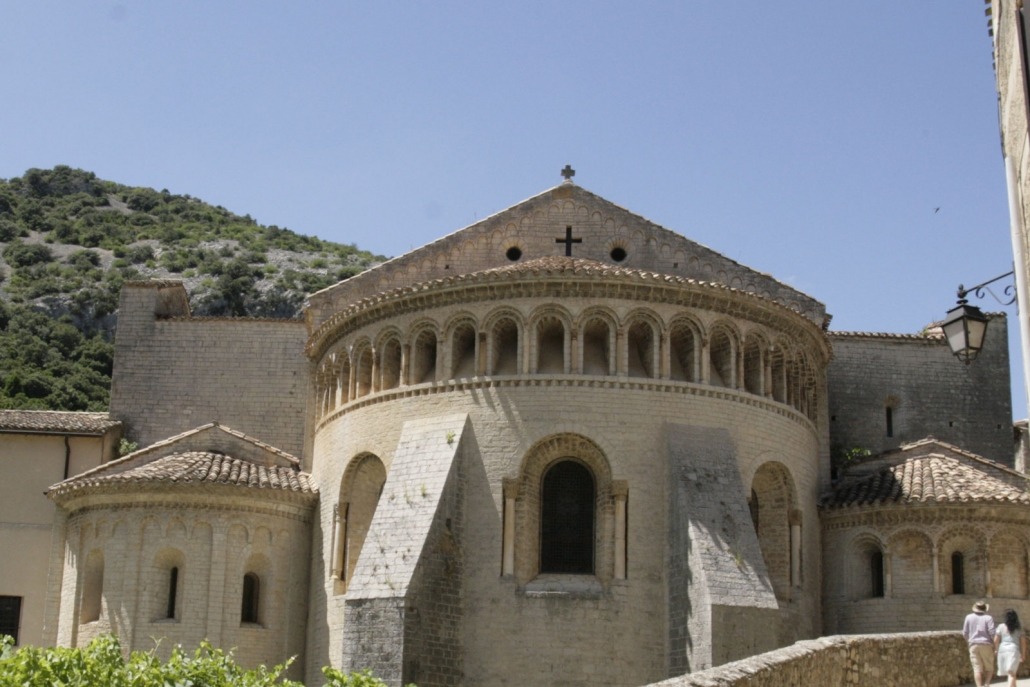 Saint-Guilhem-le-Désert-klooster-abdijkerk-koor
