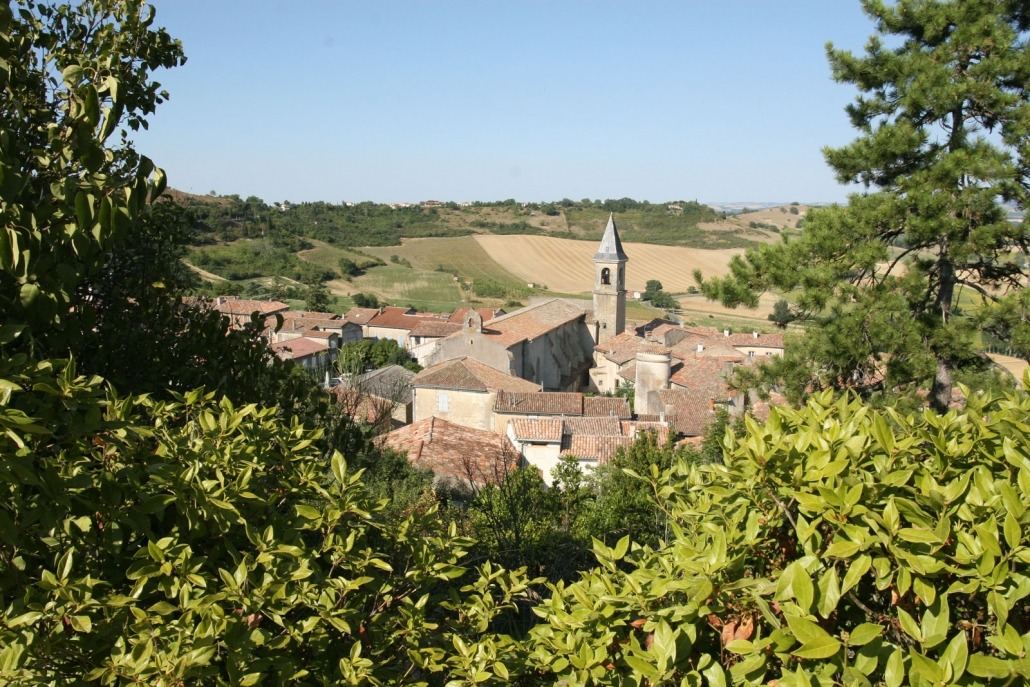Het dorp Lautrece in Frankrijk