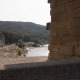 Uitzicht op de rivier vanaf de Pont du Gard