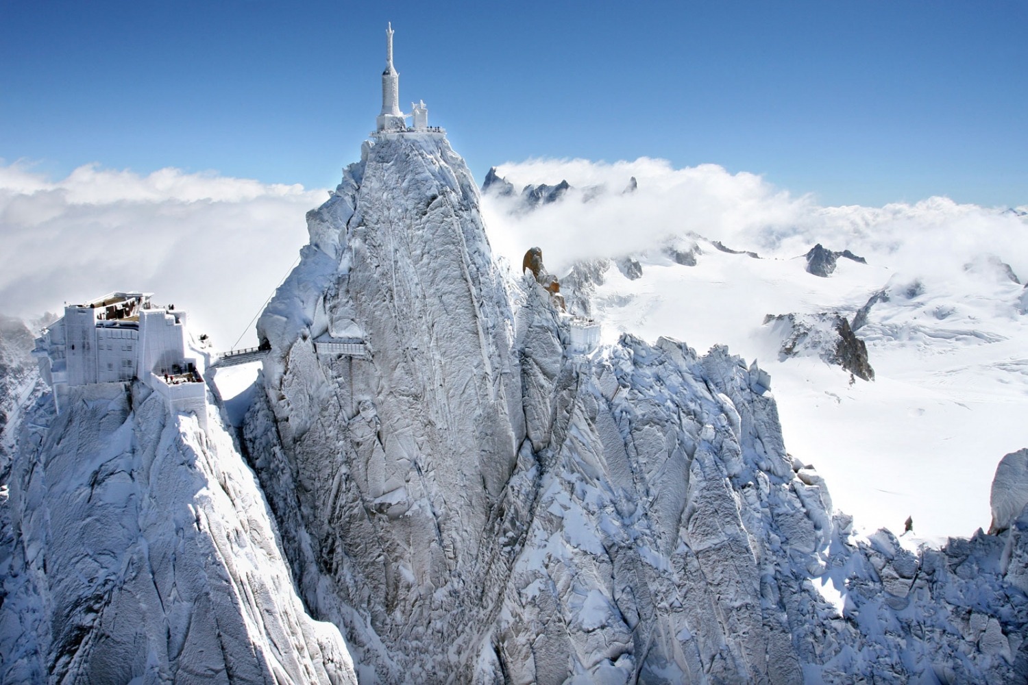 chamonix-frankrijk-mont-blanc chamonix-frankrijk-mont-blanc-plan-plan-dAiguille-winterwinter