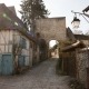 Vakwerkhuis bij de poort in het dorp Gerberoy in Frankrijk