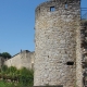 De muren van het Franse dorpje Rodemack bij de grens van Luxemburg