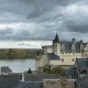 Château_et_village_de_Montsoreau-kasteel-loire-dorp-frankrijk-By-Declaudure-via-Wikimedia-Commons