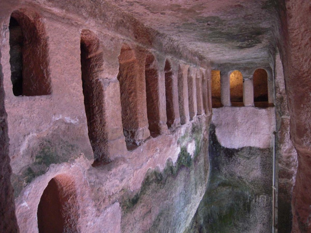 Aubeterre-sur-Dronne-ondergrondse-kerk-saint-jean-cc-patrick-janicek