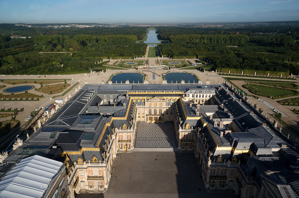 Luchtfoto van het kasteel van Versailles