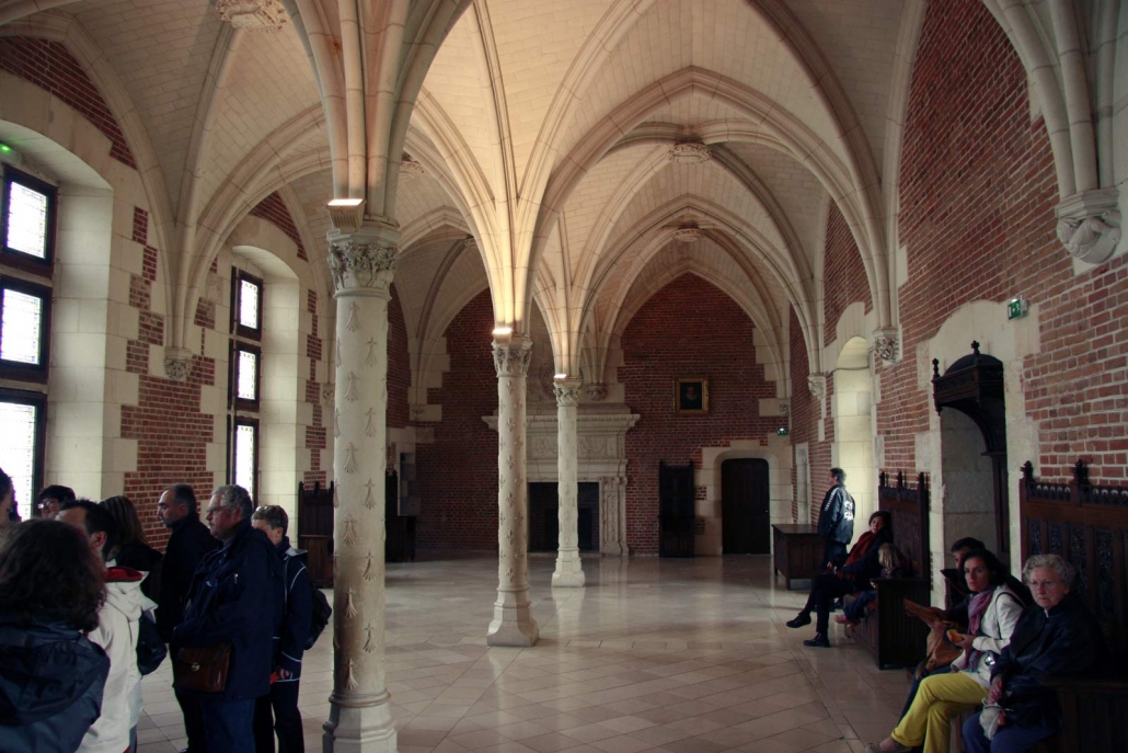 De prachtige koninklijke zaal binnen het kasteel