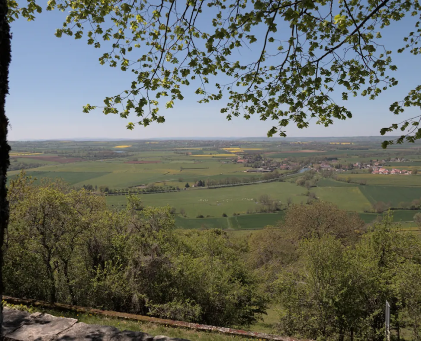 Panaroma op het landschap vanaf Chateauneuf en Auxois