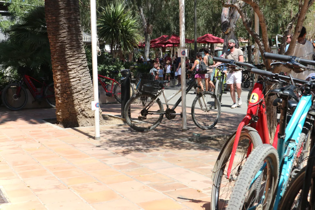 Op Porquerolles is de fiets de manier om je te vervoeren 